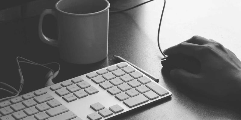 精密光学薄膜裁切的艺术：合力剪刀如何实现洁净度与边缘质量的极致平衡